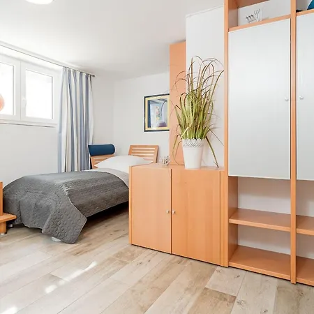 Strandallee 100 Kuestenliebe *