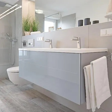 Strandallee 100 Kuestenliebe * Scharbeutz